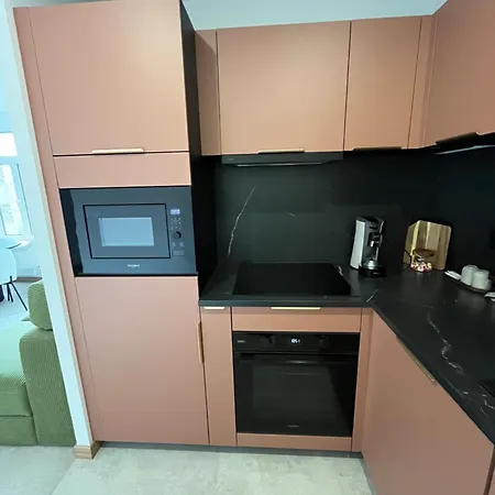 Bayt Al Nour * Givet