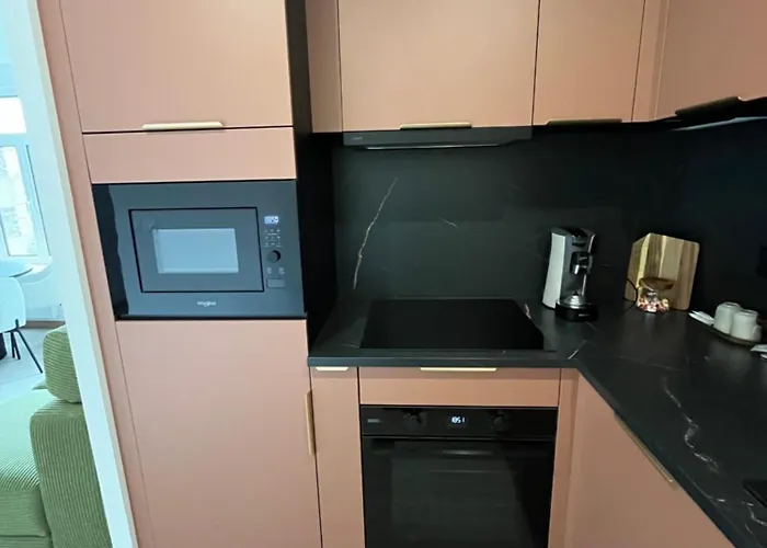 Bayt Al Nour * Givet